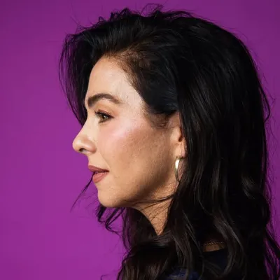 Kelly Jensen profile