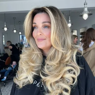 Kelly Fitzsimons | Plus Size Fashion & Beauty ✨ profile