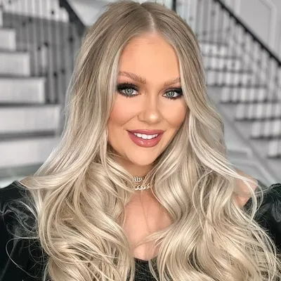 KELLY STRACK profile