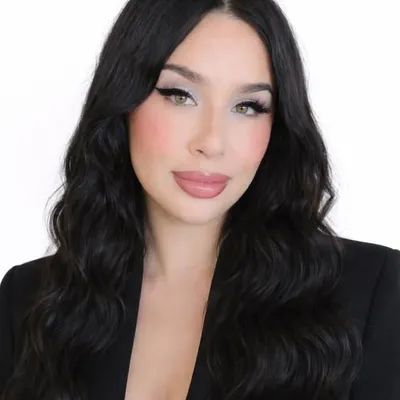 Kelsey Alexandra Banuelos profile