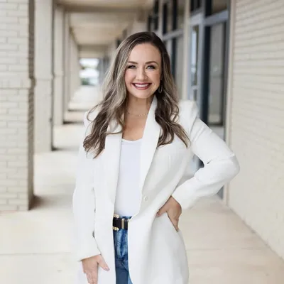Kelsey Mann Long • Realtor® profile