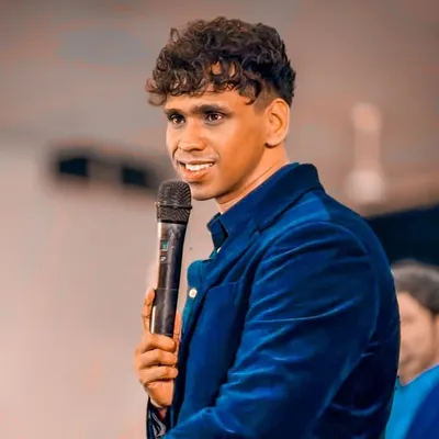 Kenneth Silway | Gospel Preacher And Singer profile