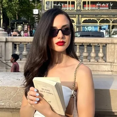 Kenza profile
