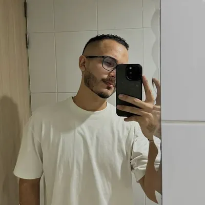 Kerim Manzur Tous profile
