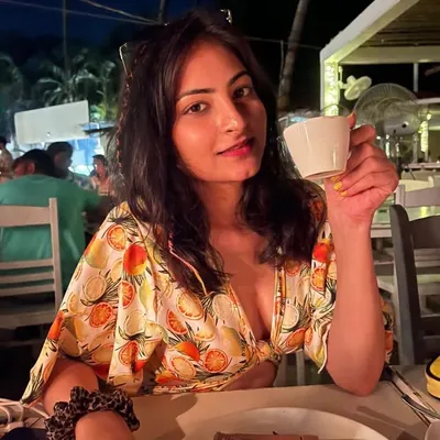 Khaane Peenewali chokri profile