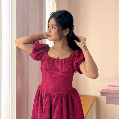 Violina profile