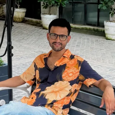 Ashish Solanki profile