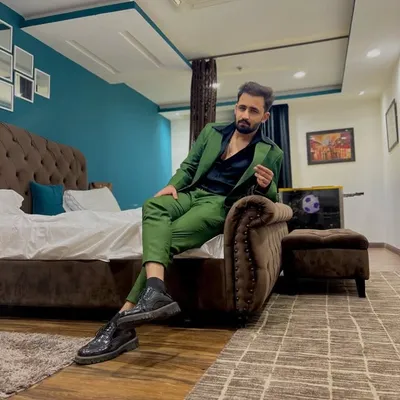 Saif Khan profile