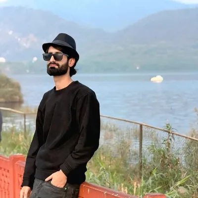 Khan Tanveer profile