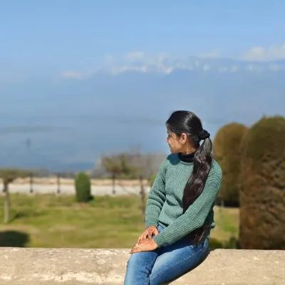 KHAANE K ROGI/ADITI MAHESHWARI profile