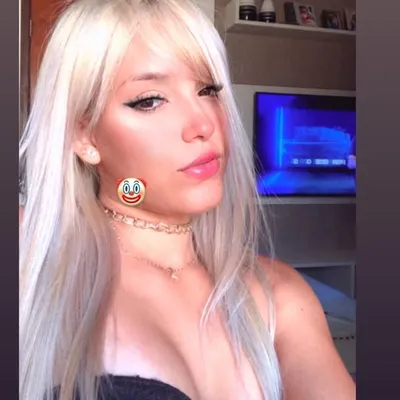 @kelly Mendes profile