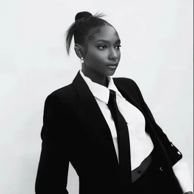 Kheris Rogers🍫🍫🍫