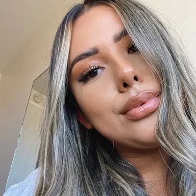 Khristina🌟 profile