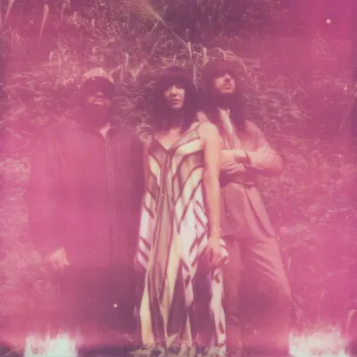 Khruangbin profile