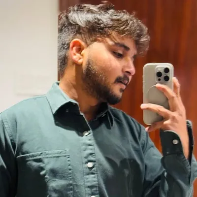 ⻓𝒉ᶸຣ𝒉 ຣℴᶩ𝘢ꪀќἶ profile