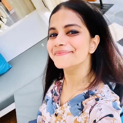 Dr. Khushboo Mishra profile
