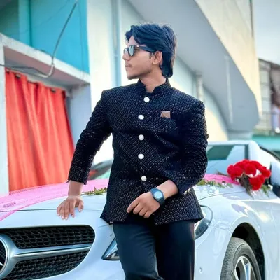 khushal Faridi profile