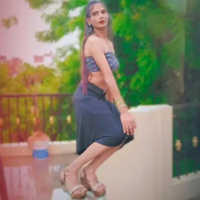 khushbu pandey profile