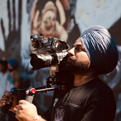 Khushdeep Maan ๐ฌ profile