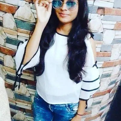 Khushi parmar profile