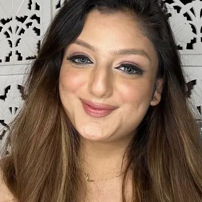 KHUSHI ARYA | MAKEUP ARTIST profile