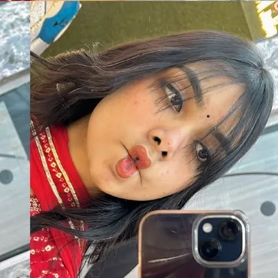 Khushi profile