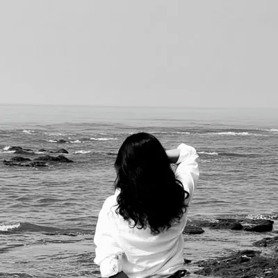 khushi profile