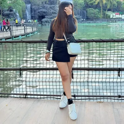 • 𝐊𝐡𝐮𝐬𝐡𝐢 •