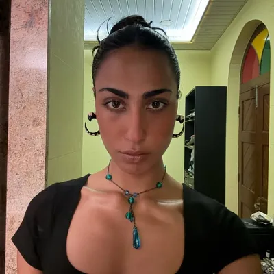Khushi profile