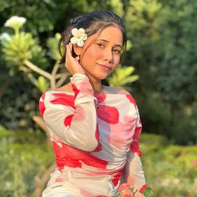 khushi Suhel profile