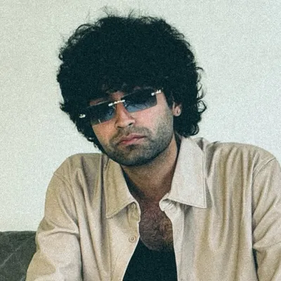 KHUSHANG KAPADIA ♛ profile