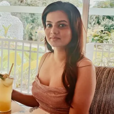 Dr. Kiara Almeida profile