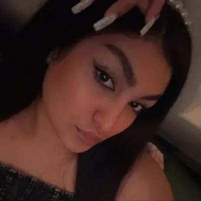 Kimia Hosseynzadeh profile