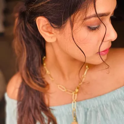 Kiki Vijay💫 profile