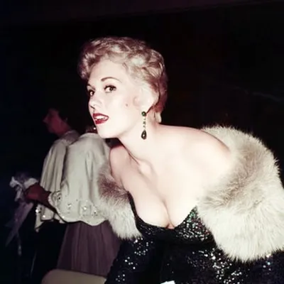 Marilyn Pauline Novak profile
