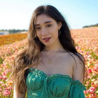 Kimi Ellie | LA / SF profile
