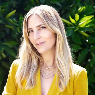 K I M M Y K E R T E S | stylist profile