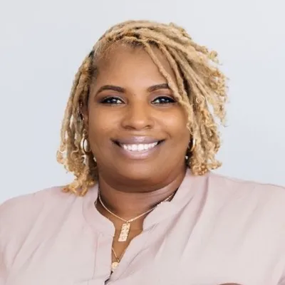 Kim Yarbough | Website Designer profile