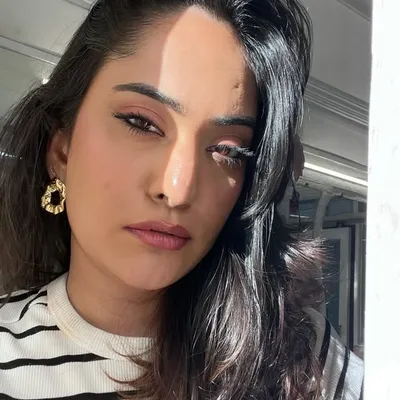 K I N J A L N A G A D W A L A profile