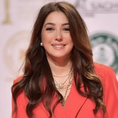 Kinda Alloush كندة علوش. profile