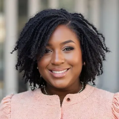 Kindal White | Womanhood, Faith & RVA Living profile
