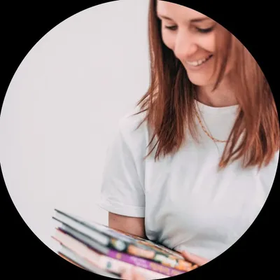 Lisa Neder | Social Media Managerin profile