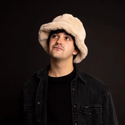 KINDERLOMAS profile