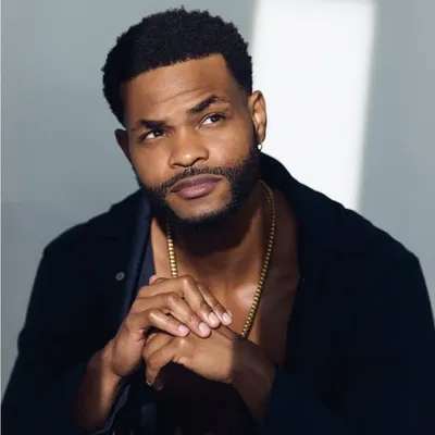 King Bach profile