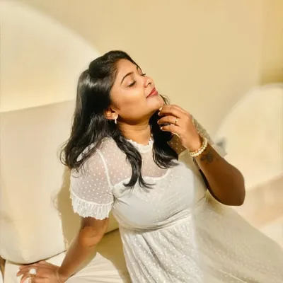 Kinjal Dave profile
