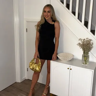 KIRSTIE LEVELL profile