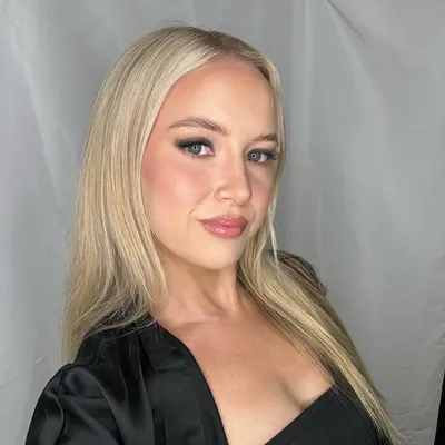 KIRSTIE WALL profile
