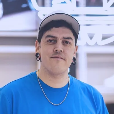 Christian Knabet profile