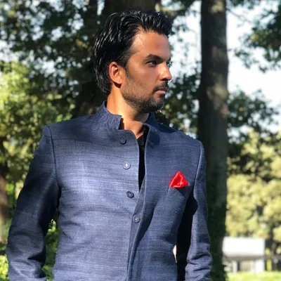 Gautam Kitchlu profile