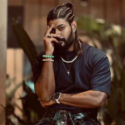 Karthik profile